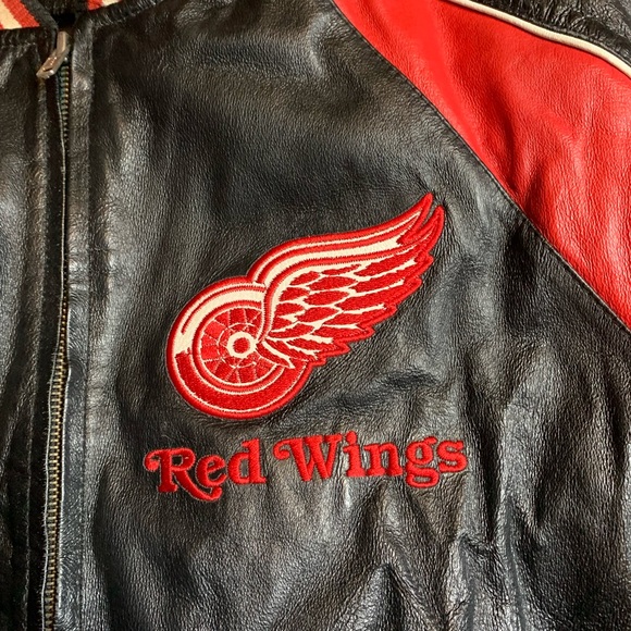 Vintage Detroit Red Wings Leather Jacket - Picture 3 of 7